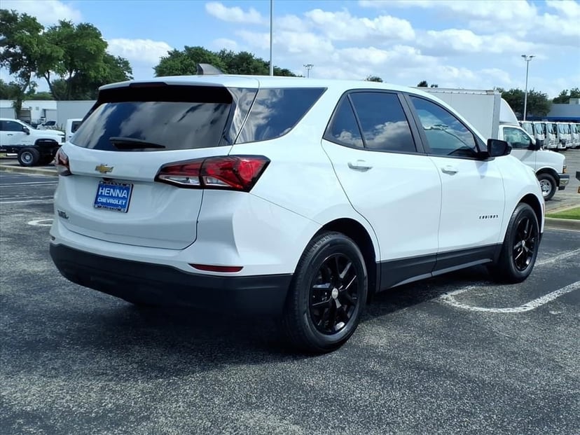 2022 Chevrolet Equinox - Image 5