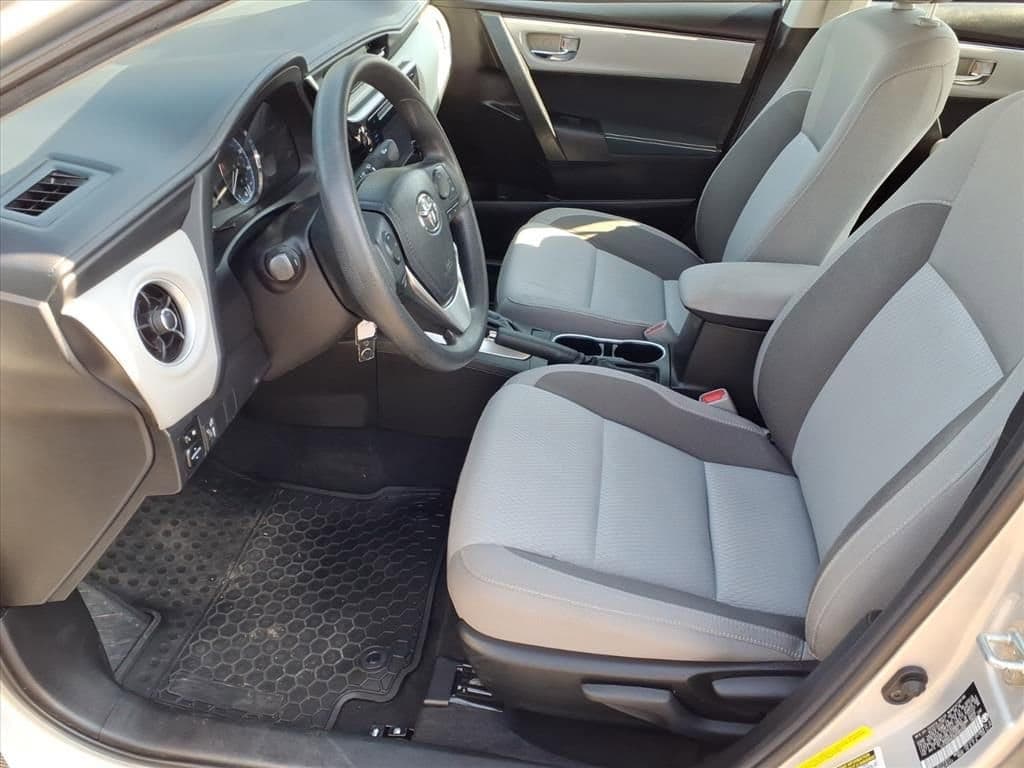 2019 Toyota Corolla - Image 14