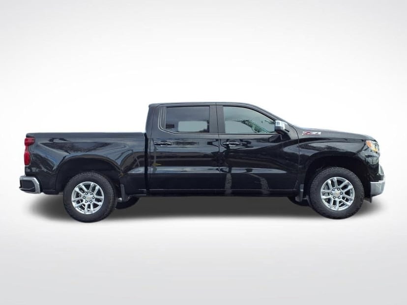 2026 Chevrolet Silverado 1500 - Image 4