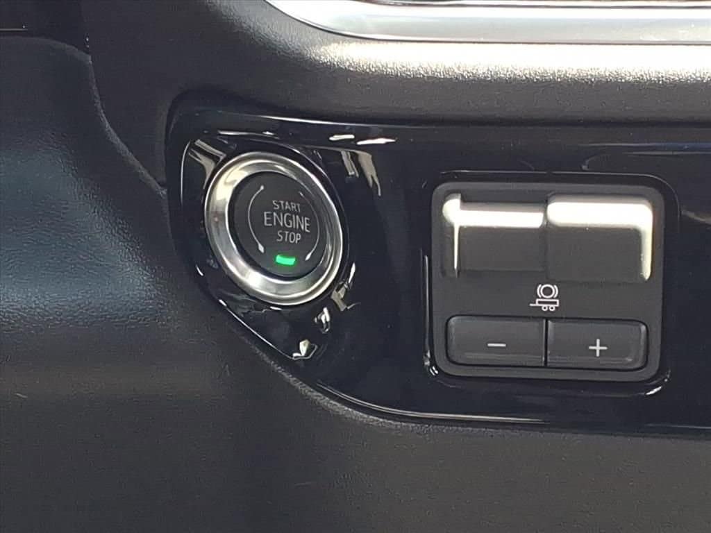 2026 Chevrolet Silverado 1500 - Image 12