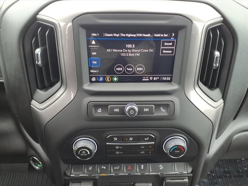 2026 Chevrolet Silverado 2500 HD - Image 21