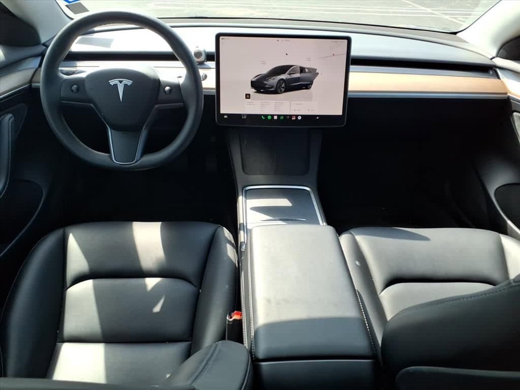 2023 Tesla Model 3 - Image 21