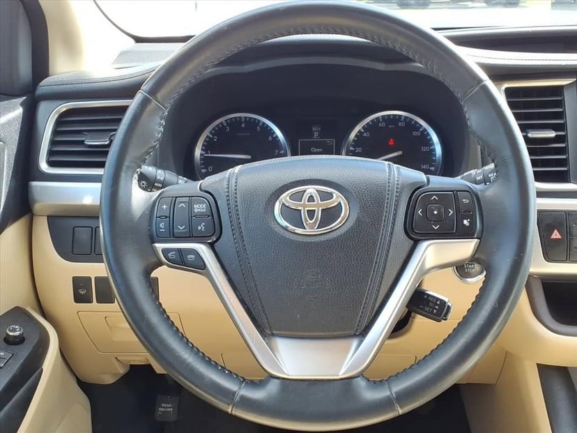 2014 Toyota Highlander - Image 20