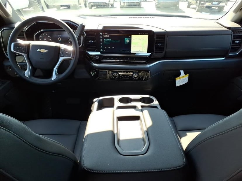 2026 Chevrolet Silverado 1500 - Image 19