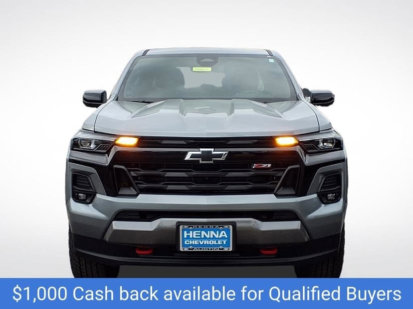 2026 Chevrolet Colorado - Image 3