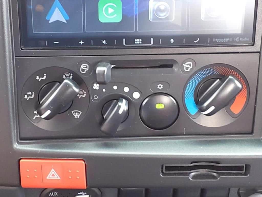 2025 Chevrolet Low Cab Forward 5500 XG - Image 17