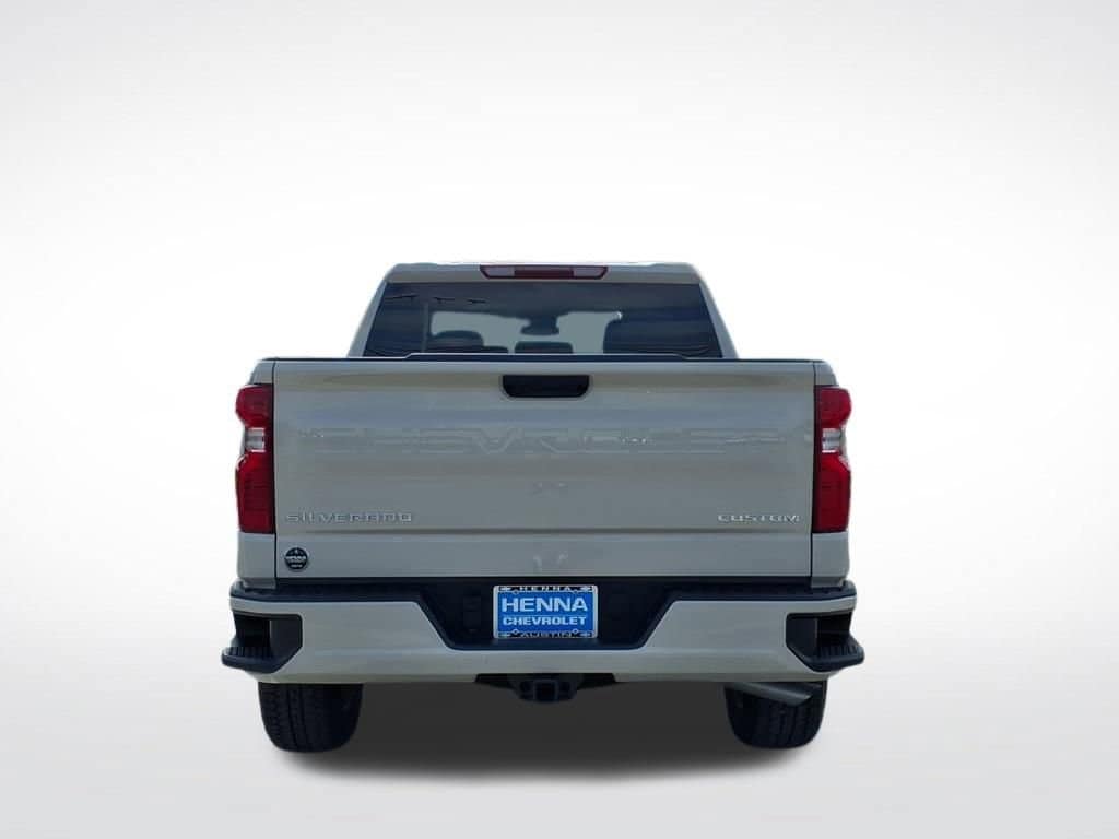 2026 Chevrolet Silverado 1500 - Image 5