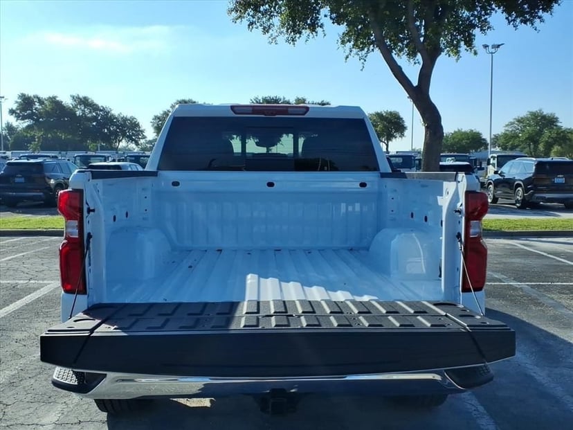 2026 Chevrolet Silverado 1500 - Image 7