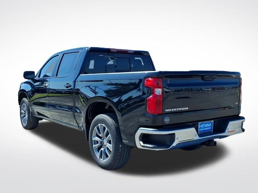 2026 Chevrolet Silverado 1500 - Image 5