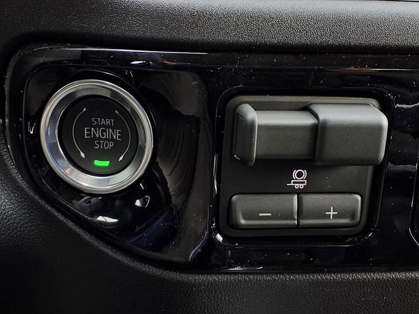 2026 Chevrolet Silverado 1500 - Image 16