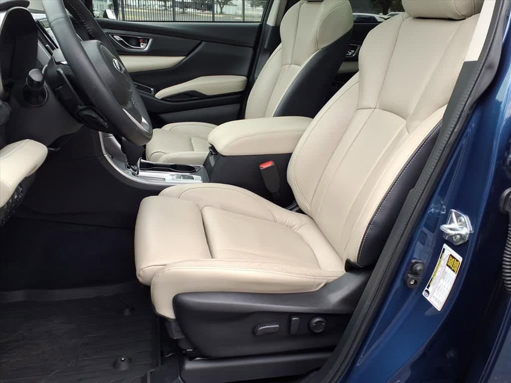 2022 Subaru Ascent - Image 16