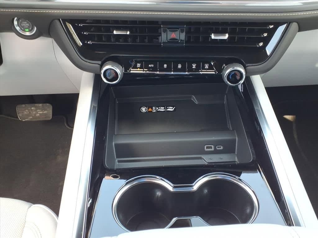 2026 Chevrolet Tahoe - Image 20