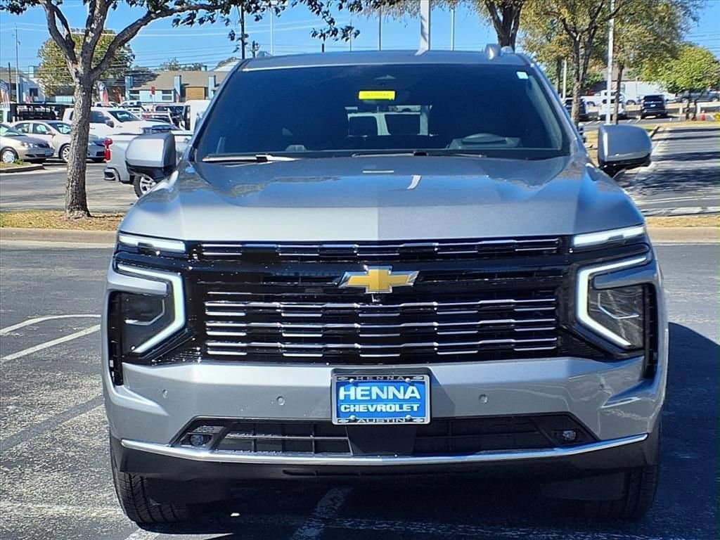 2026 Chevrolet Suburban - Image 2