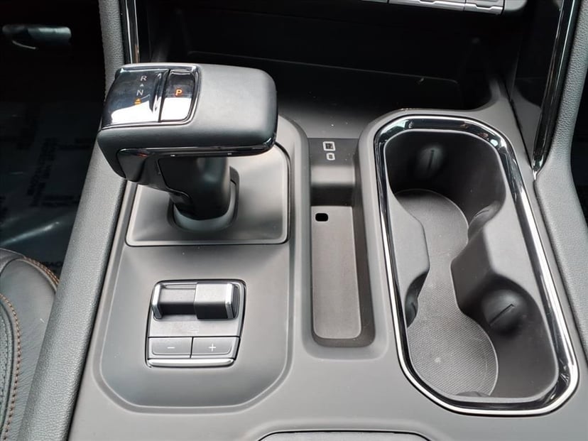 2024 GMC Sierra 1500 - Image 21