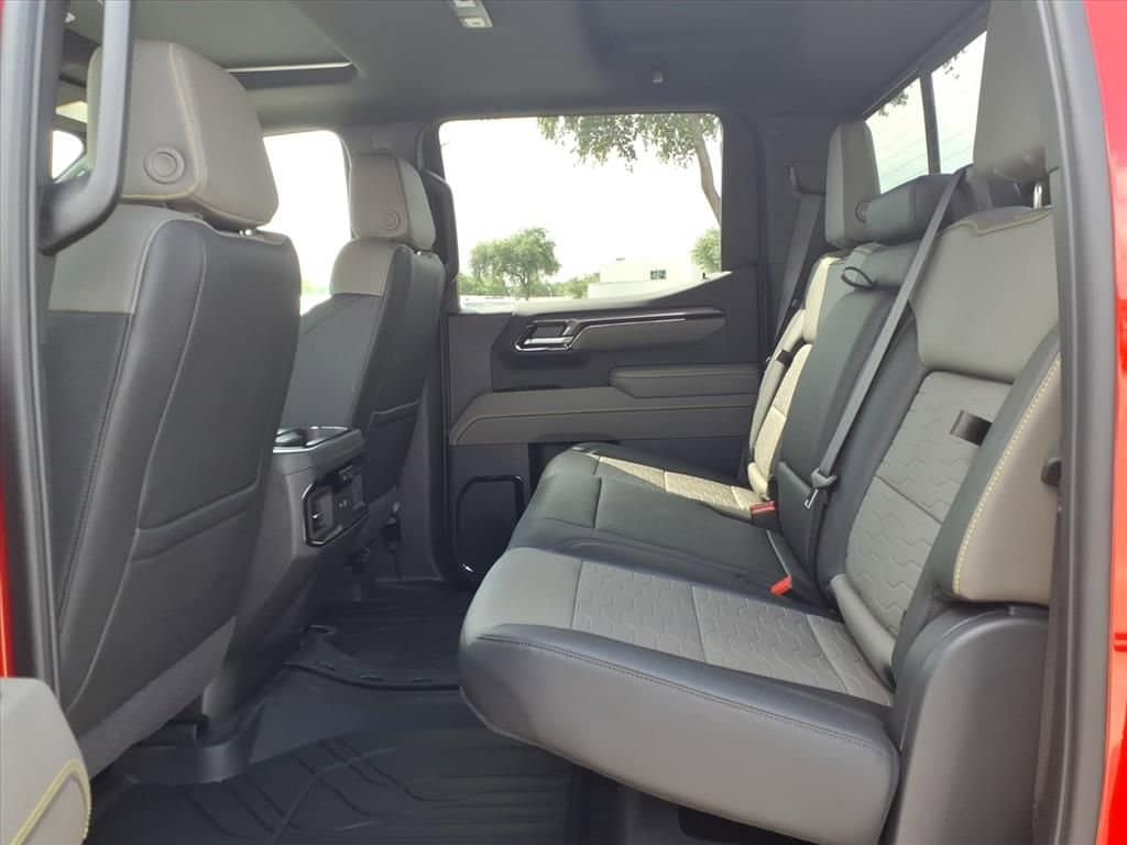2026 Chevrolet Silverado 1500 - Image 17