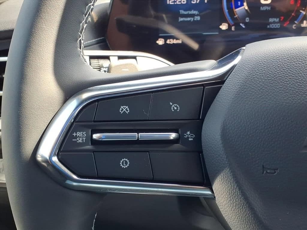 2026 Chevrolet Traverse - Image 20