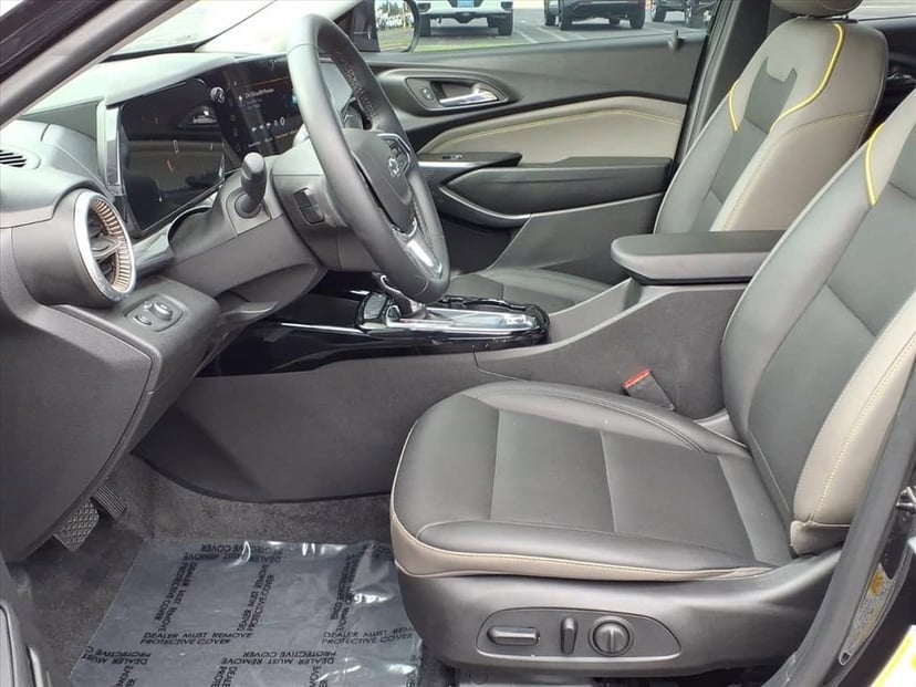 2024 Chevrolet Trax - Image 17