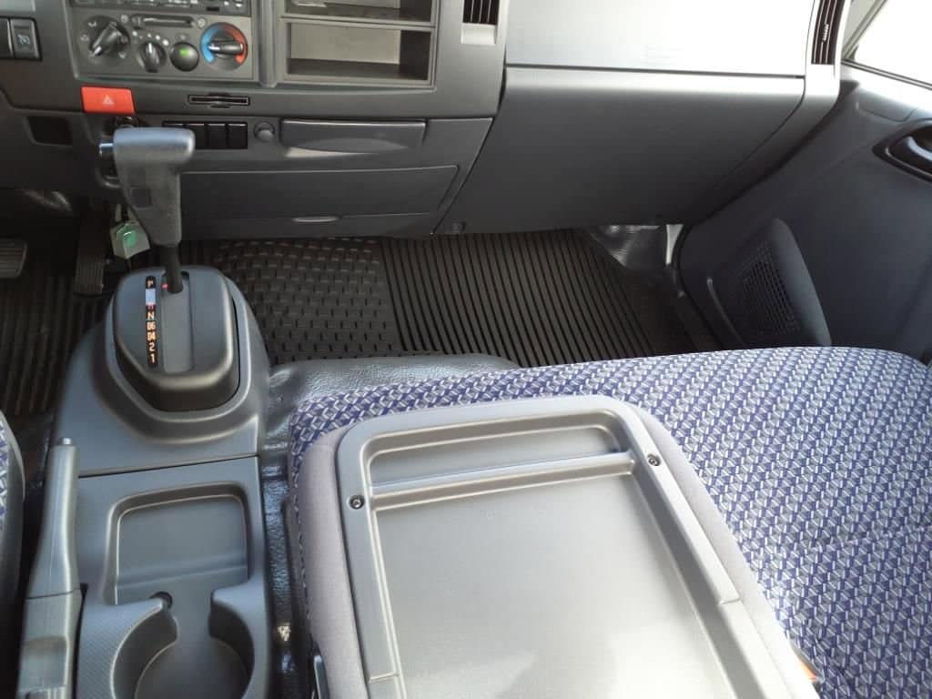 2024 Chevrolet Low Cab Forward 4500 HG - Image 22