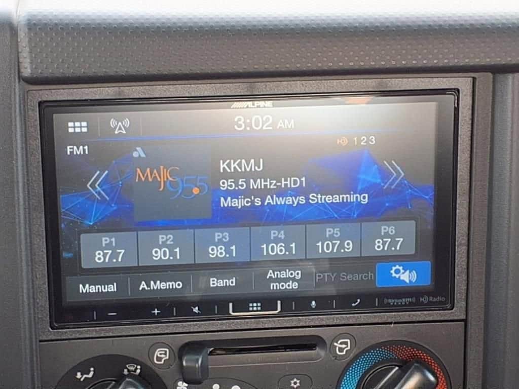 2025 Chevrolet Low Cab Forward 5500 XG - Image 10