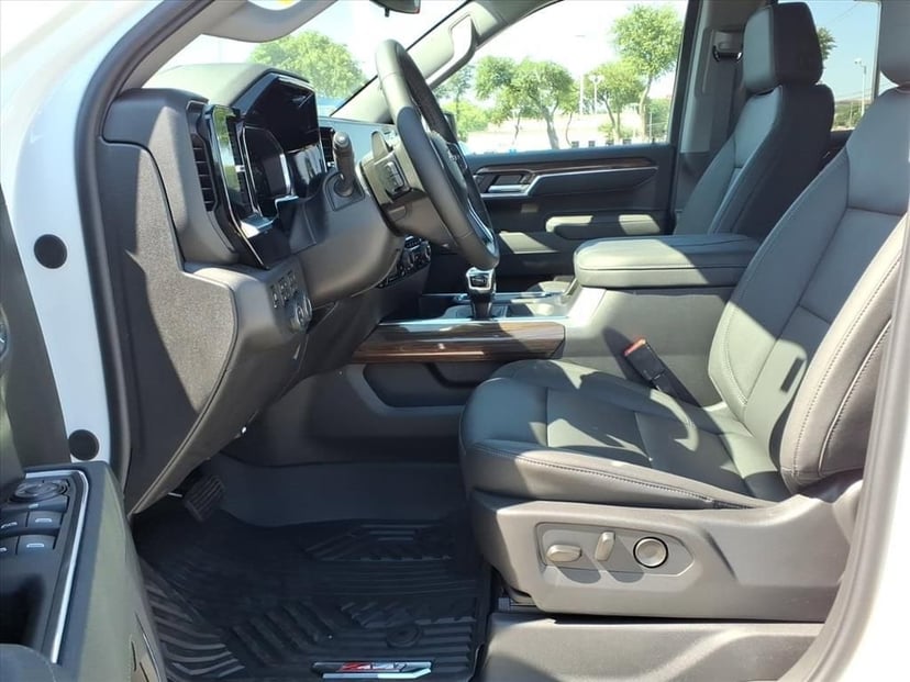 2026 Chevrolet Silverado 1500 - Image 16