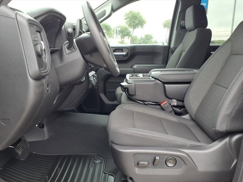 2026 Chevrolet Silverado 1500 - Image 15