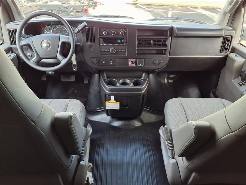 2026 Chevrolet Express Cargo - Image 7