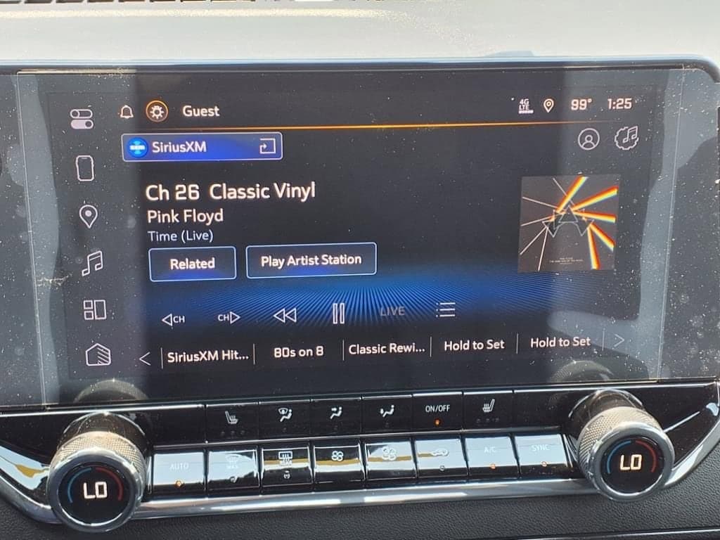 2026 Chevrolet Colorado - Image 13