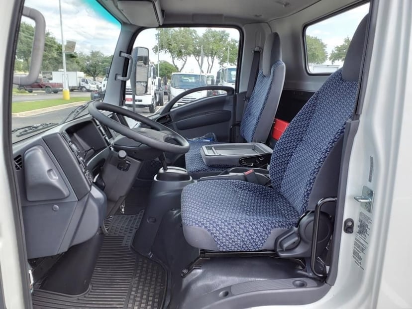2024 Chevrolet Low Cab Forward 4500 HG - Image 7