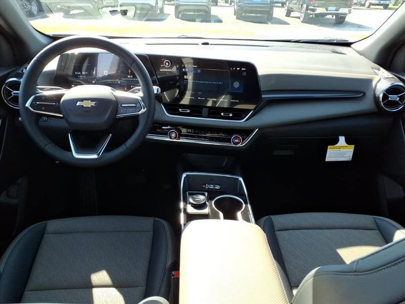 2026 Chevrolet Equinox - Image 16