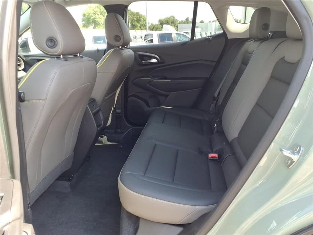 2024 Chevrolet Trax - Image 17