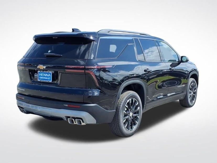 2026 Chevrolet Traverse - Image 7