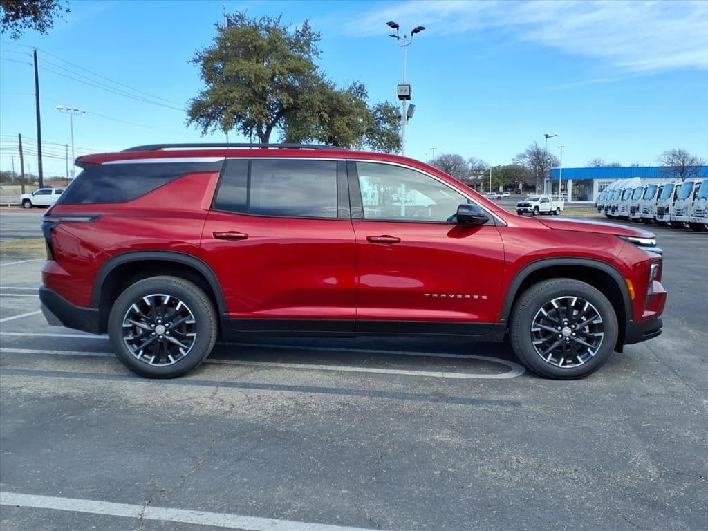 2026 Chevrolet Traverse - Image 5