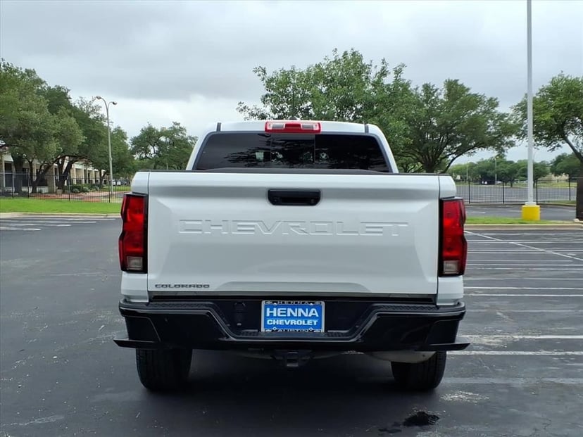 2024 Chevrolet Colorado - Image 7