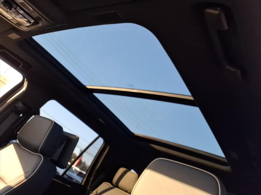 2026 Chevrolet Tahoe - Image 13