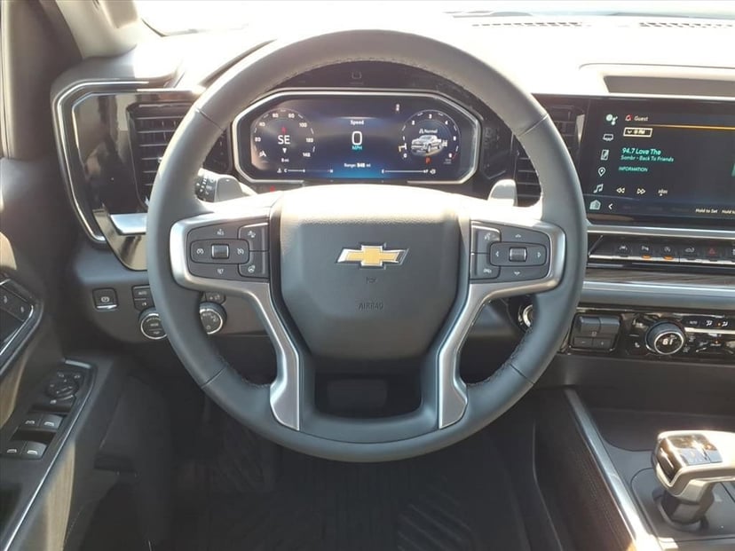 2026 Chevrolet Silverado 1500 - Image 23