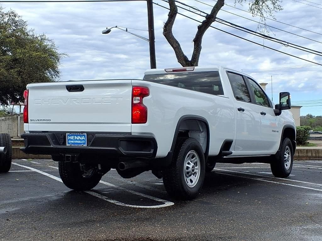 2026 Chevrolet Silverado 2500 HD - Image 5