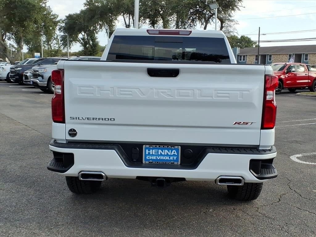 2026 Chevrolet Silverado 1500 - Image 5