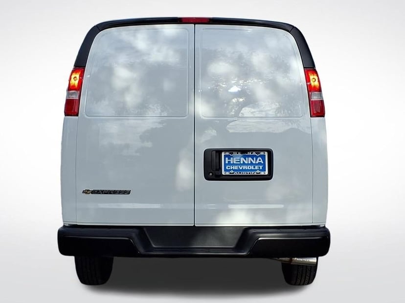 2026 Chevrolet Express Cargo - Image 6