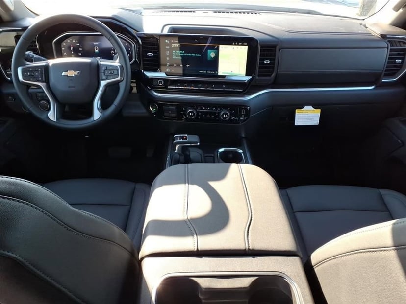 2026 Chevrolet Silverado 1500 - Image 9