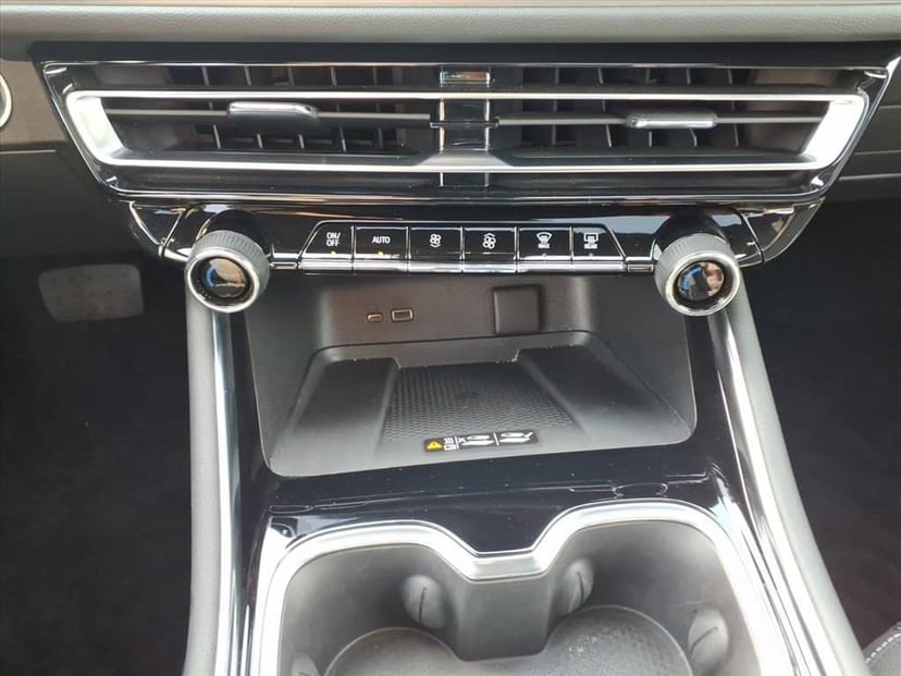 2025 Chevrolet Traverse - Image 21