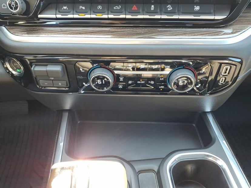 2026 Chevrolet Silverado 1500 - Image 21