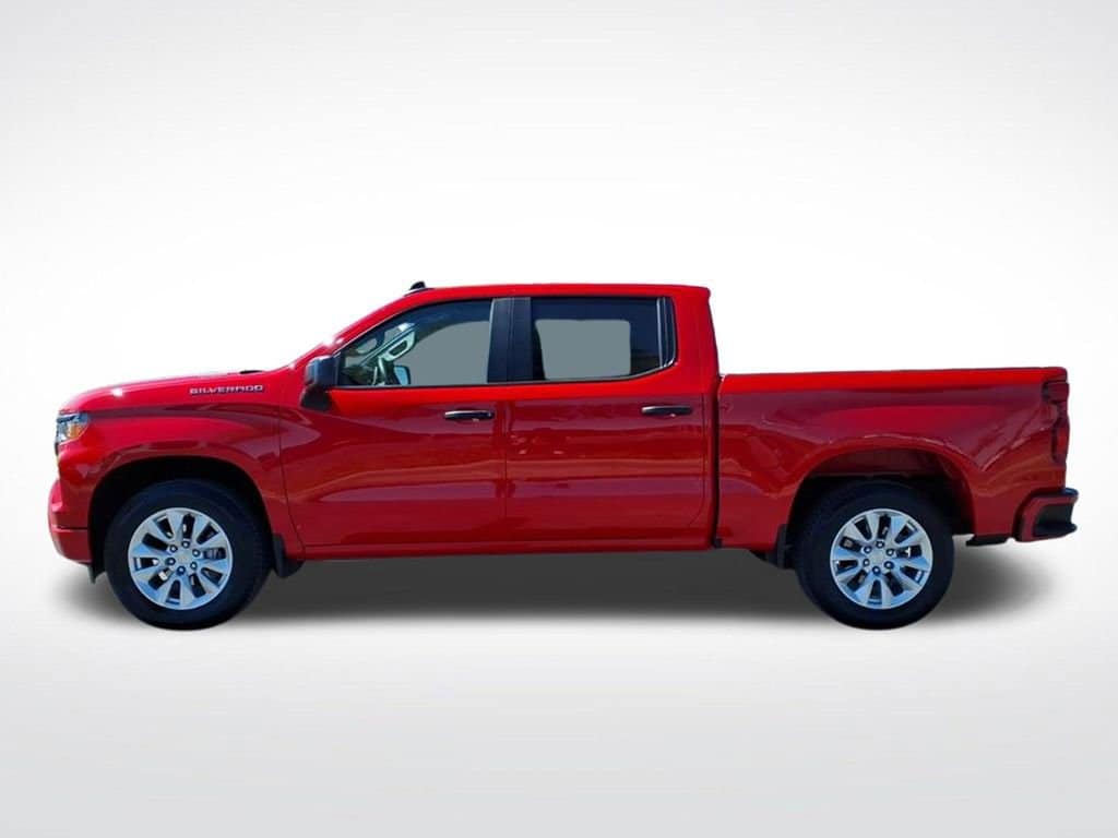 2026 Chevrolet Silverado 1500 - Image 4
