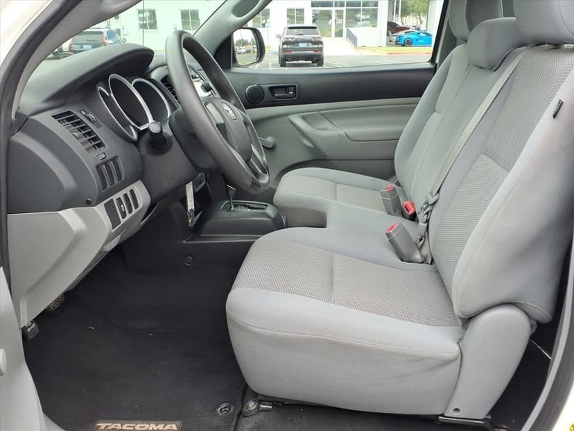 2012 Toyota Tacoma - Image 14