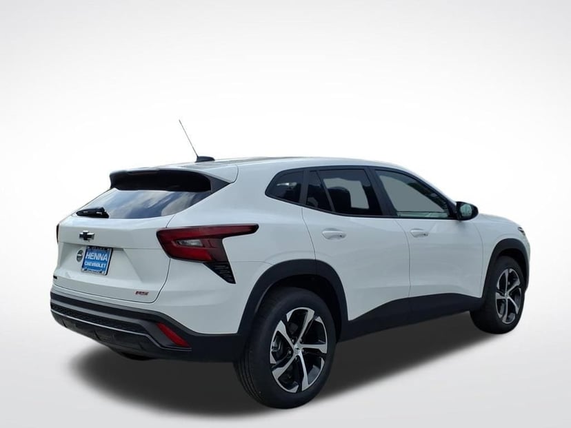 2026 Chevrolet Trax - Image 2