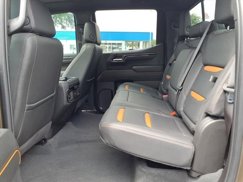 2024 GMC Sierra 1500 - Image 18