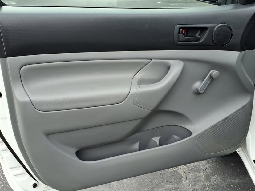 2012 Toyota Tacoma - Image 13
