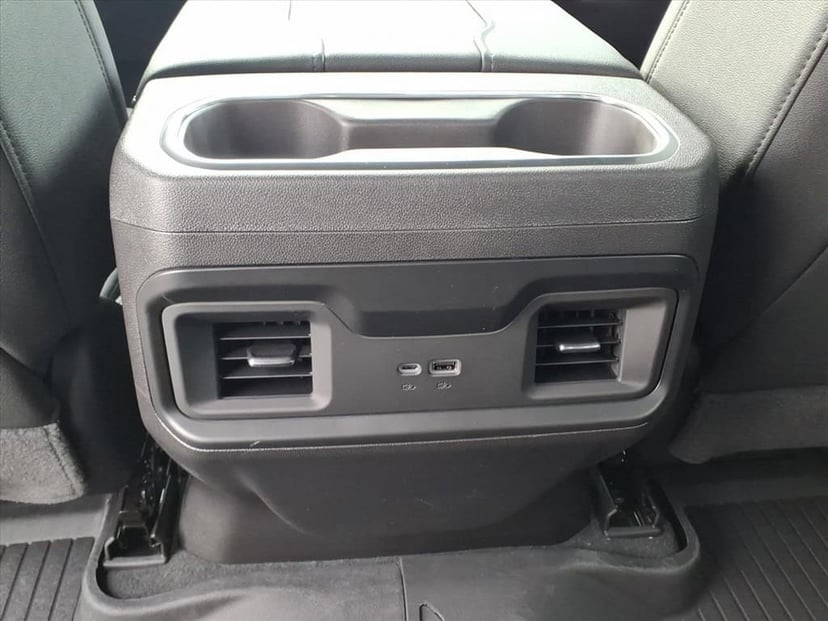 2026 Chevrolet Silverado 1500 - Image 16