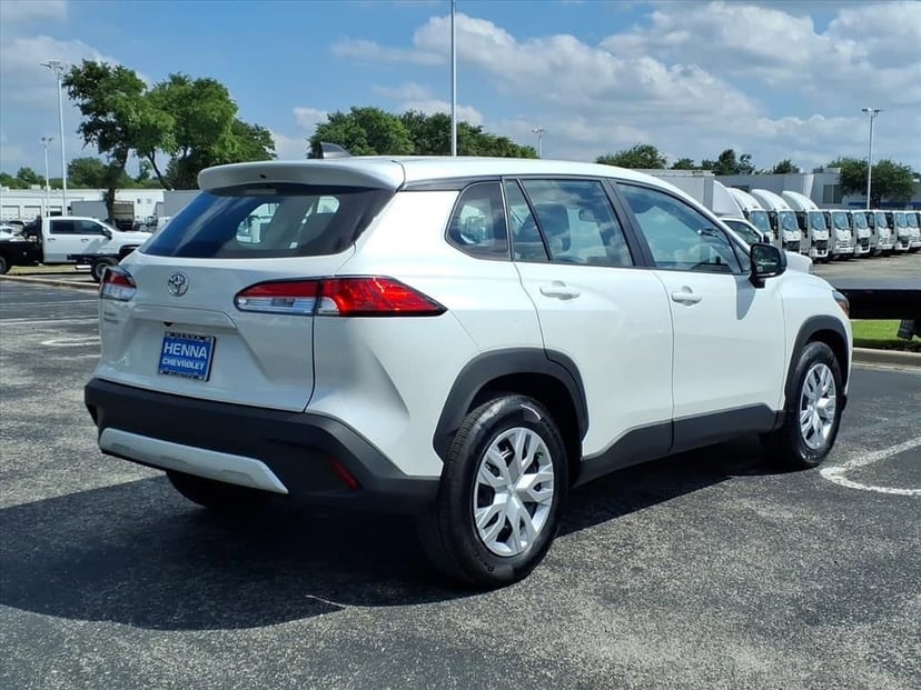 2023 Toyota Corolla Cross - Image 4