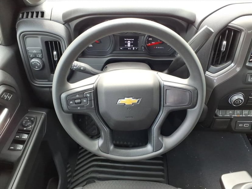 2026 Chevrolet Silverado 1500 - Image 21