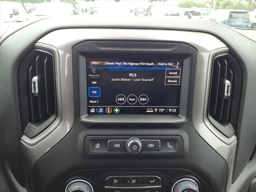 2026 Chevrolet Silverado 1500 - Image 19